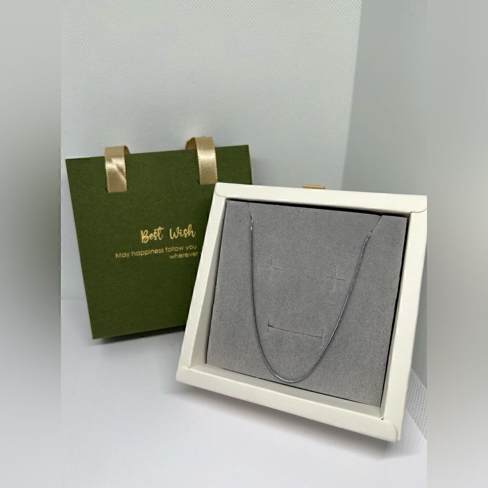 Silver plated Chain necklace